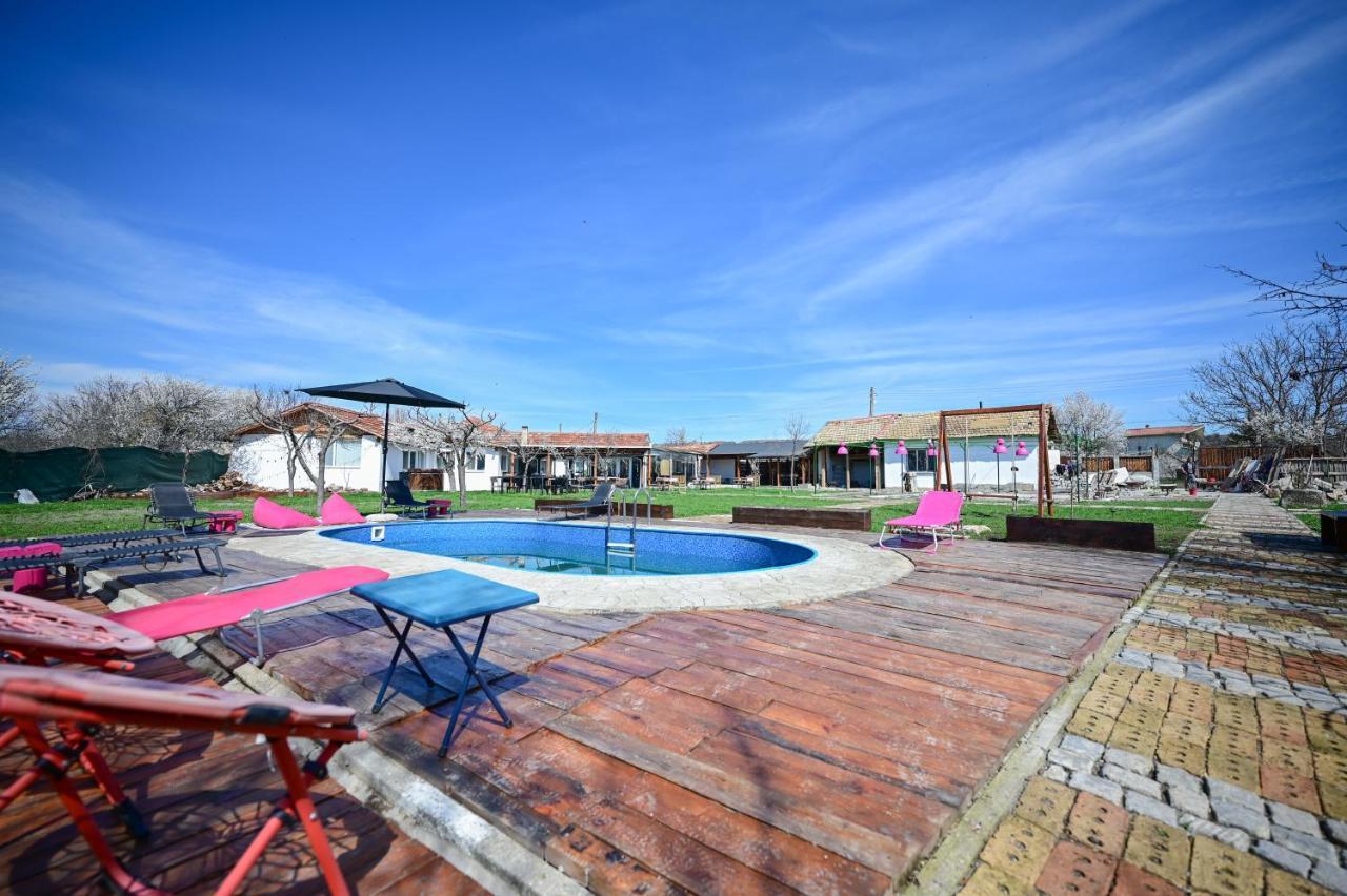 Guest House Bulgarka Dibich Ngoại thất bức ảnh